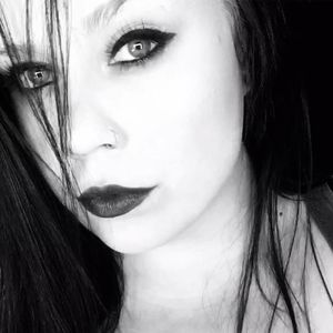 Meet your Posher, Destiny